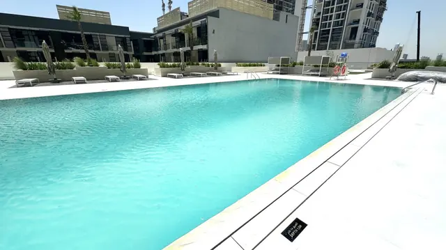 Penthouse avec Piscine de 2 appartements à Jumeirah Village Circle