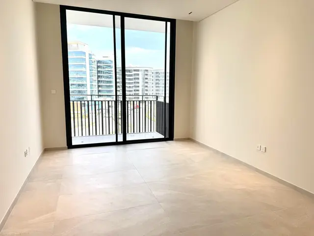 Studio neuf prêt à emménager