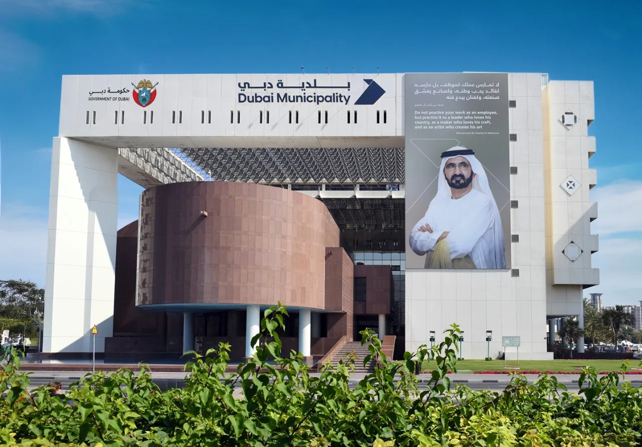 Dubai Municipality streamlines 20 services for residents and businesses